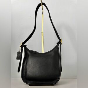 Coach Vintage Janice Legacy 9950 Black Leather Shoulder bag